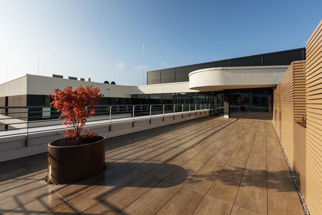 The Niu Mesh - Apartments Estugarda Exterior foto